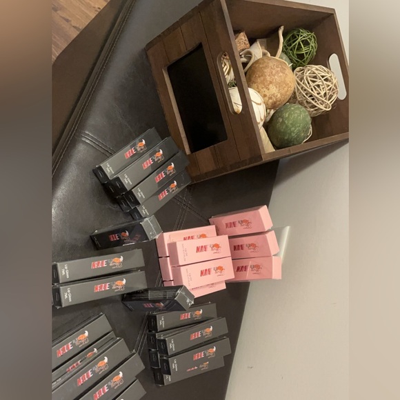 Lip Gloss ( Oh Baby) - Picture 3 of 5